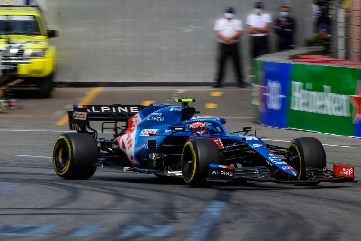 esteban-ocon-alpine-a521-1 (1)