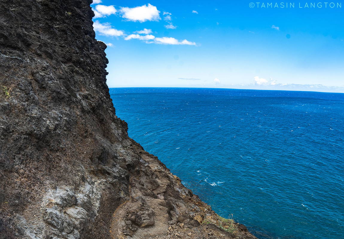 Kalalau-trail-Kauai-Hawaii-9