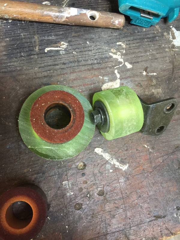 ROULETTE CHAINE SKATE  (4)