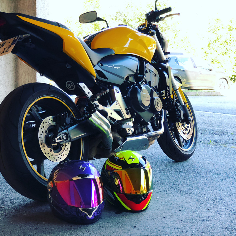 C9F764BC-4673-4999-8976-5234FDBD4242