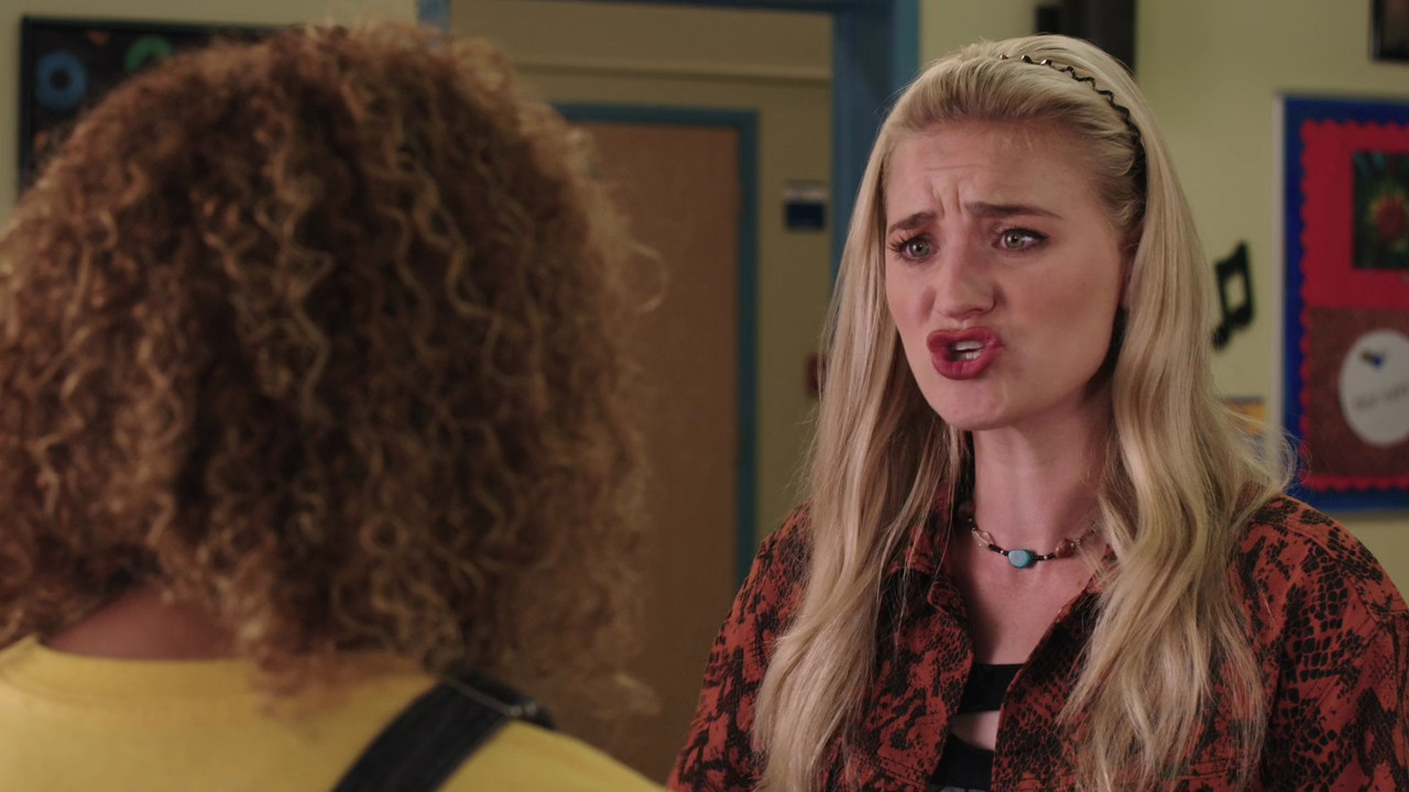 Schooled (2019) S01 (1080p AMZN Webrip x265 10bit EAC3 5.1 - TheSickle)[TAoE]