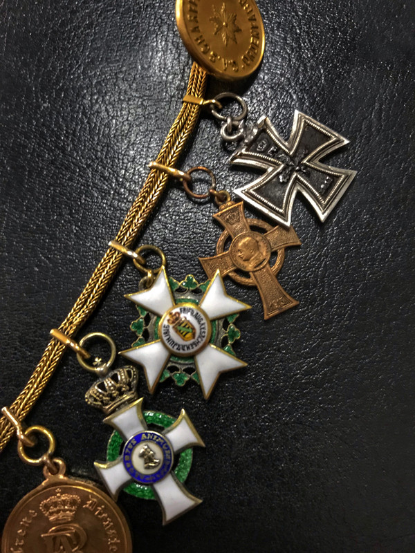 4A6095C2-8F38-4DDB-9FFA-7BBBD0A20F70