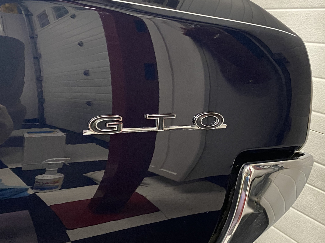 3DE06112-695D-422A-B579-B099C24B4F20