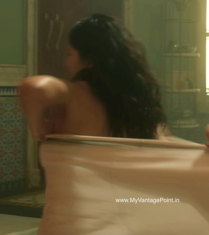 white-towel-scene-of-katrina-kaif-in-tiger-3-movie