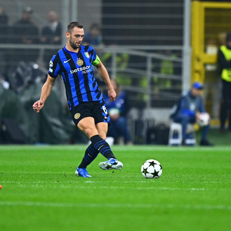 GY0_SgCX0AYJWQz