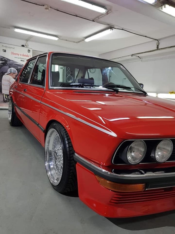 AE9B4841-B9C1-43AC-BE52-704EF952BE71