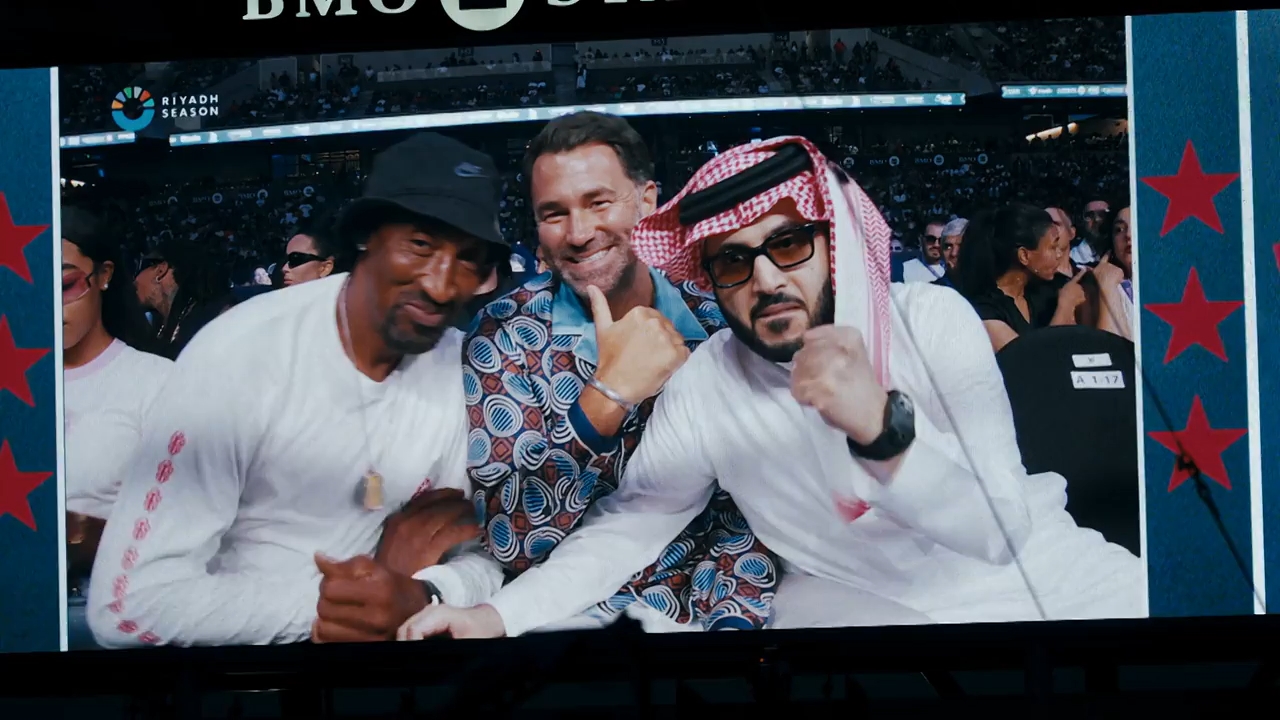 Matchroom: The Greatest Showmen (2025) Season 1 [Hindi + English] WebRip 480p 720p ESub - Complete Screenshot