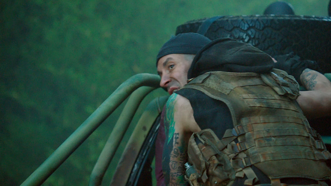 Ash vs Evil Dead S01E07 Fire in the Hole.mkv_sna