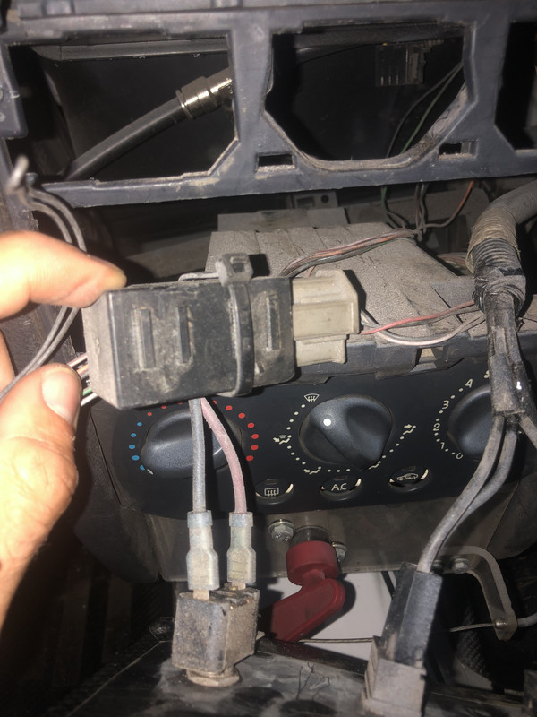 8E1708C9-4CC4-4EE1-9B40-FD151C13C60D