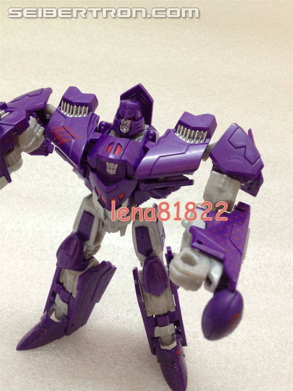 1377752095_FootballMegs2