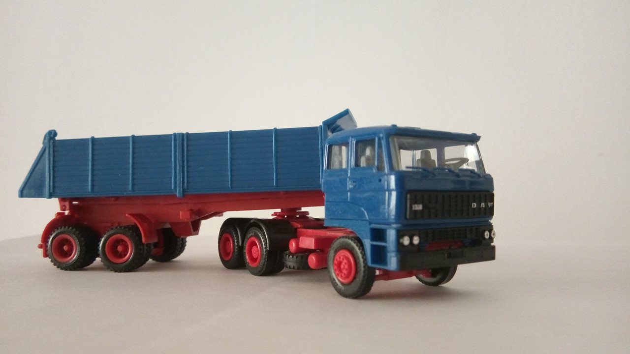 Macht (7891)