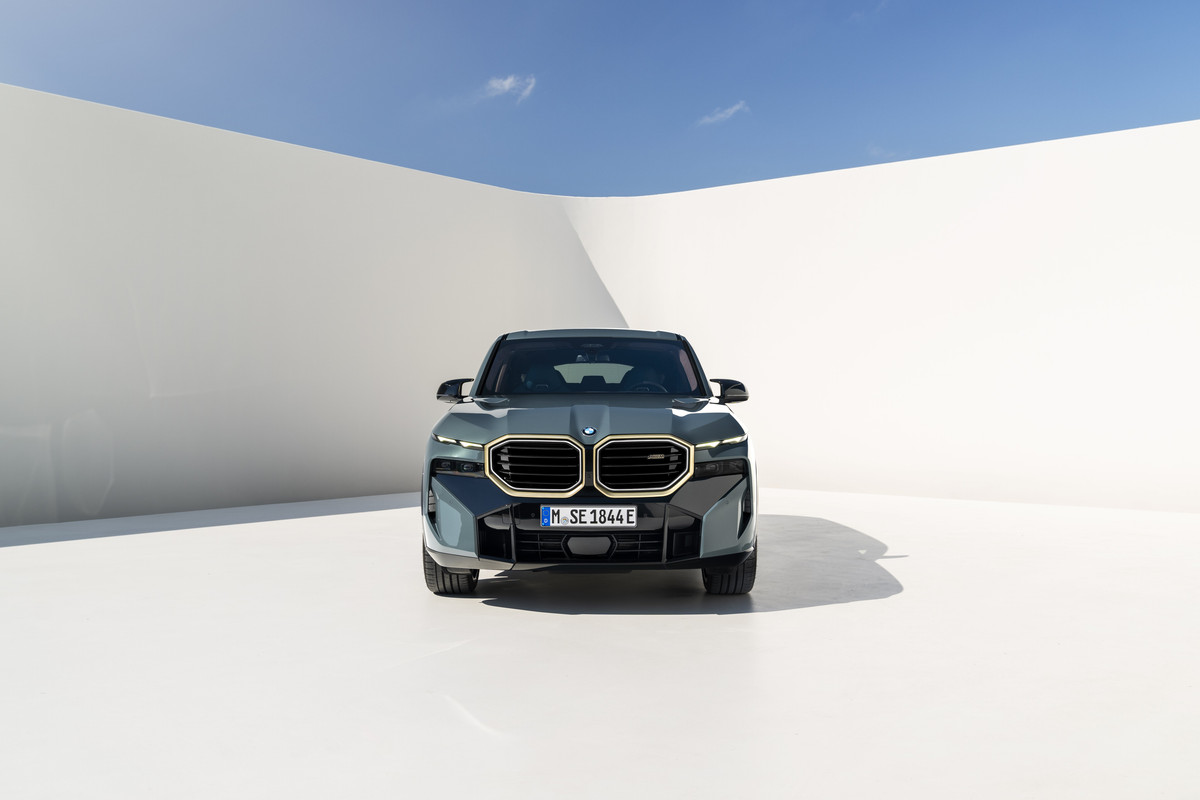 P90478559_highRes_the-first-ever-bmw-x