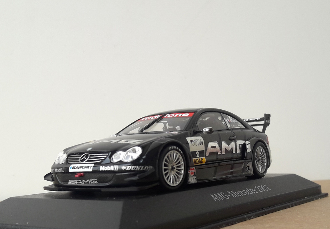 Mercedes benz CLK dtm 2002 Alesi (4)