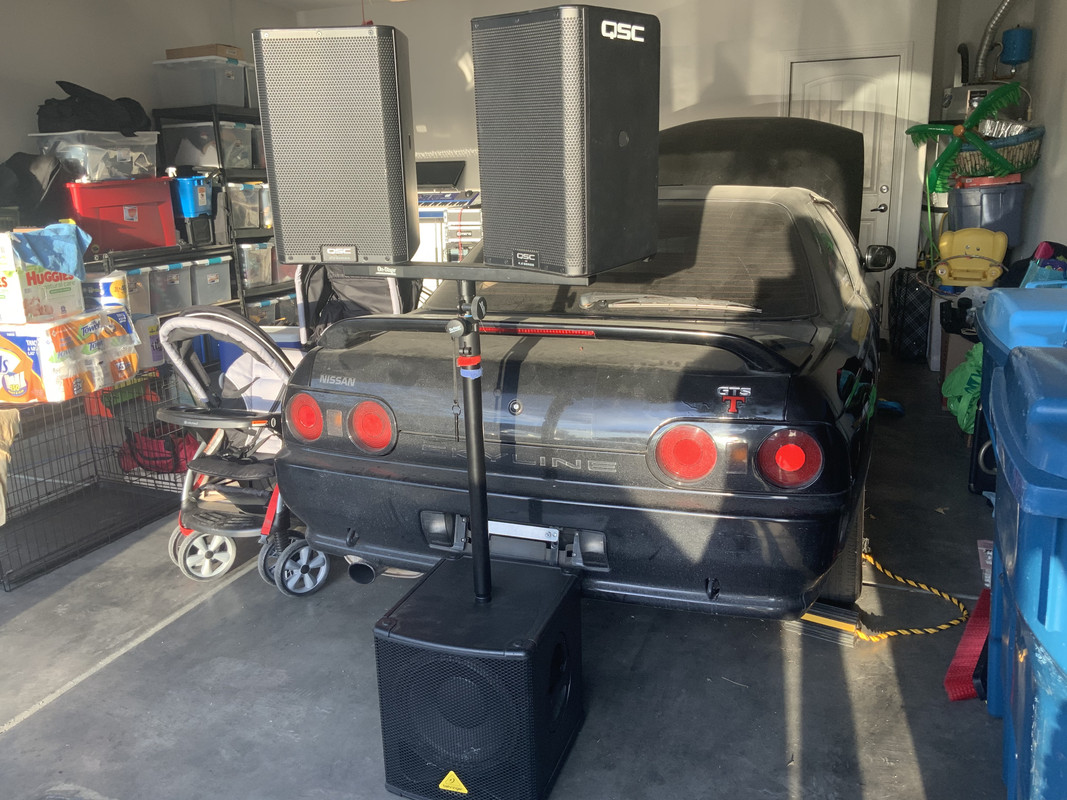 3280D5DD-4687-496B-B818-CB8ECC4A5082