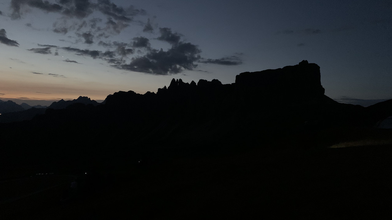 72505341-3B1B-4C55-8140-AE57727A9616