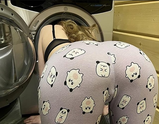 Stuck In The Washing Machine And Fucked 1