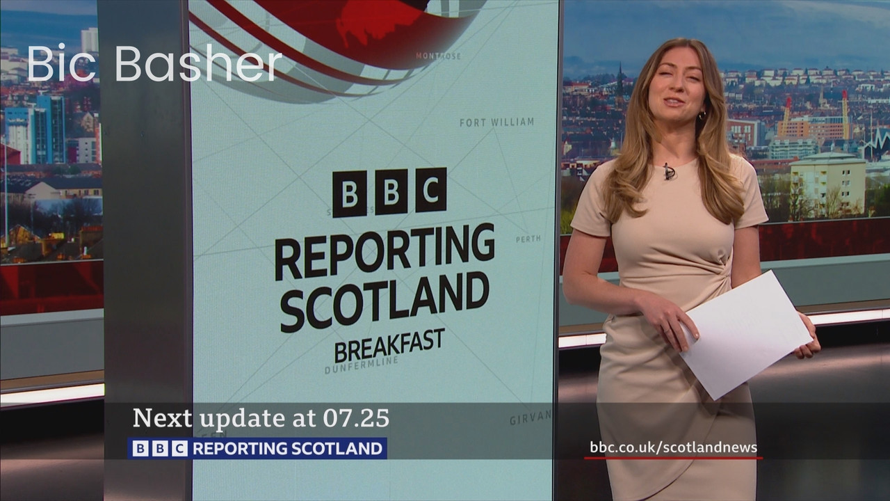 06.12 - 06.50.00 - Breakfast. The BBC's Breakfast programme features ....ts_snapshot_10.40.896