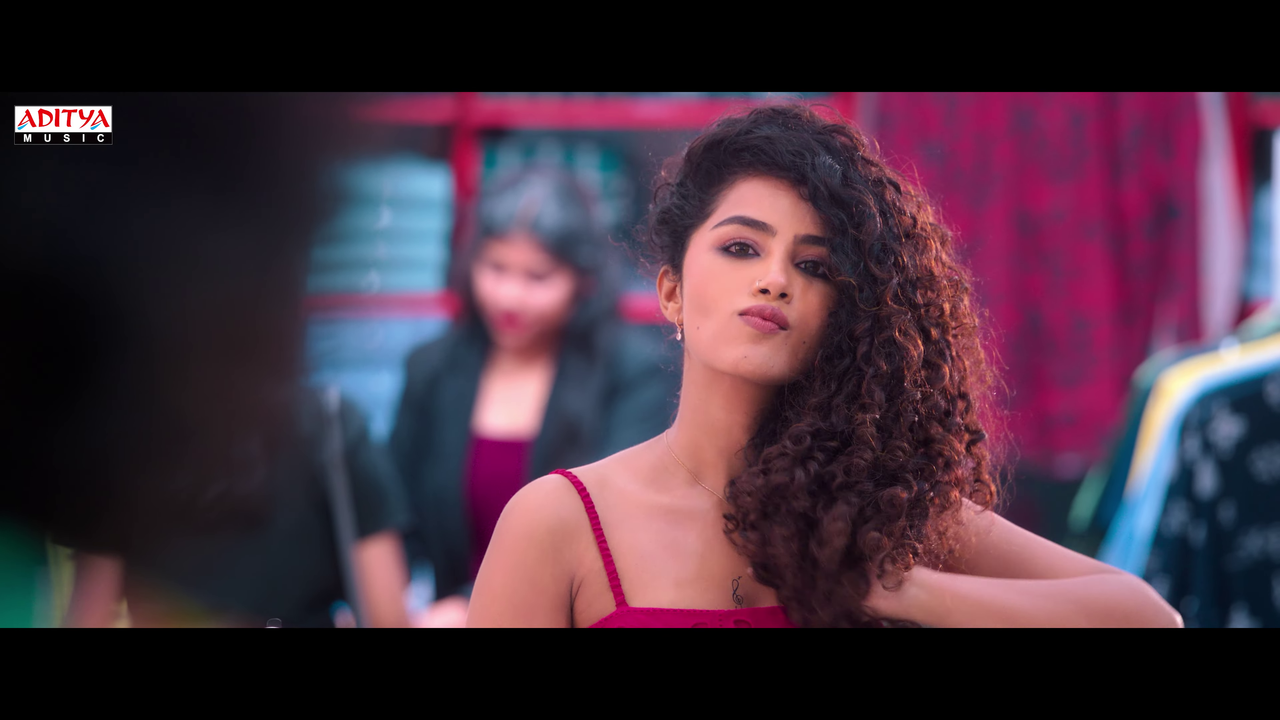 vlcsnap-2024-04-16-19h52m05s526