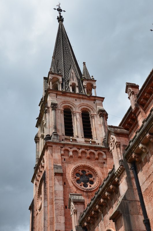 BASÍLICA DE COVADONGA-16-5-2013-ASTURIAS - Paseando por España-1991/2024 (45)