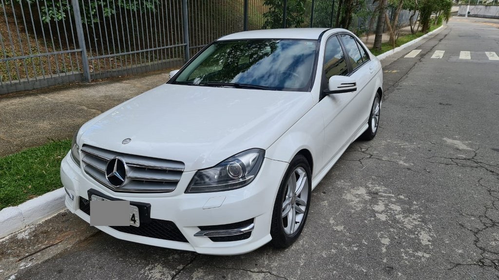 W204 C200 Sport Turbo - 2014/2014 - R$ 87.500,00 5fb545af-1d6e-4715-a439-025593d2048e