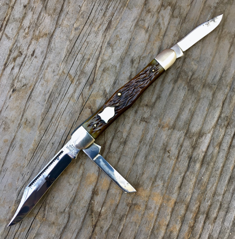 3A79DCF9-1A21-4AE5-8CA3-243D5005A8B6