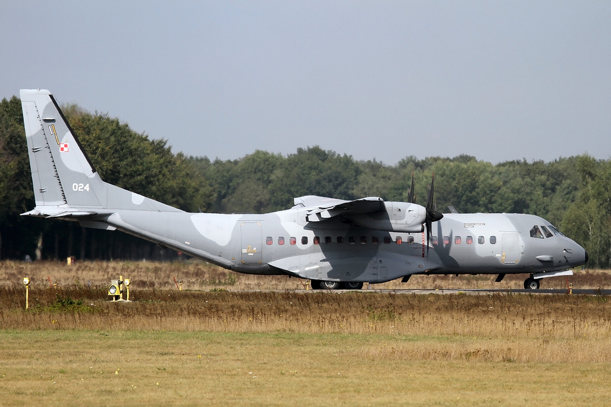 120_C-295M_Poland AF_024_8.BLTr