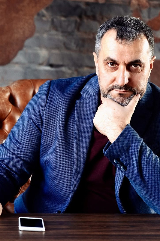 Денис Платонов