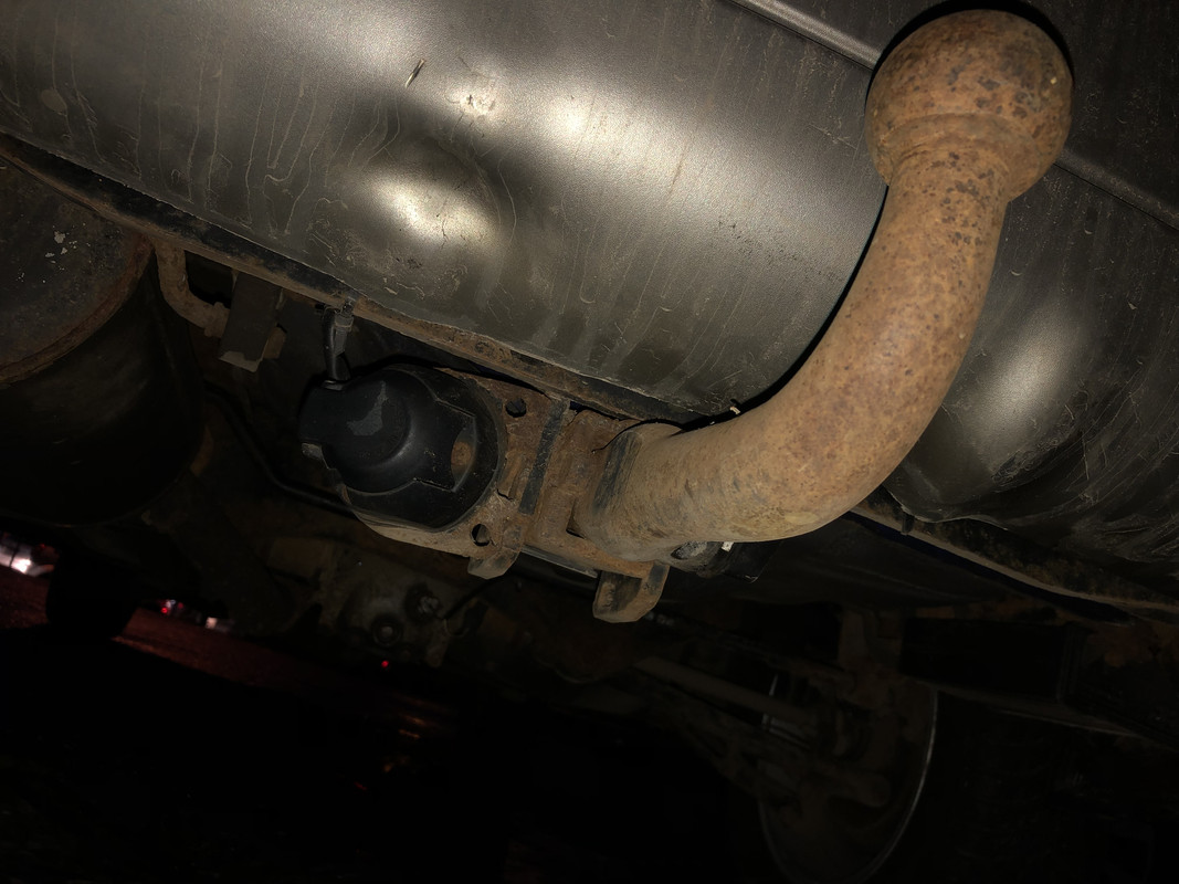 4C841BB8-2EDC-4825-A9EC-25BDC9AE3616