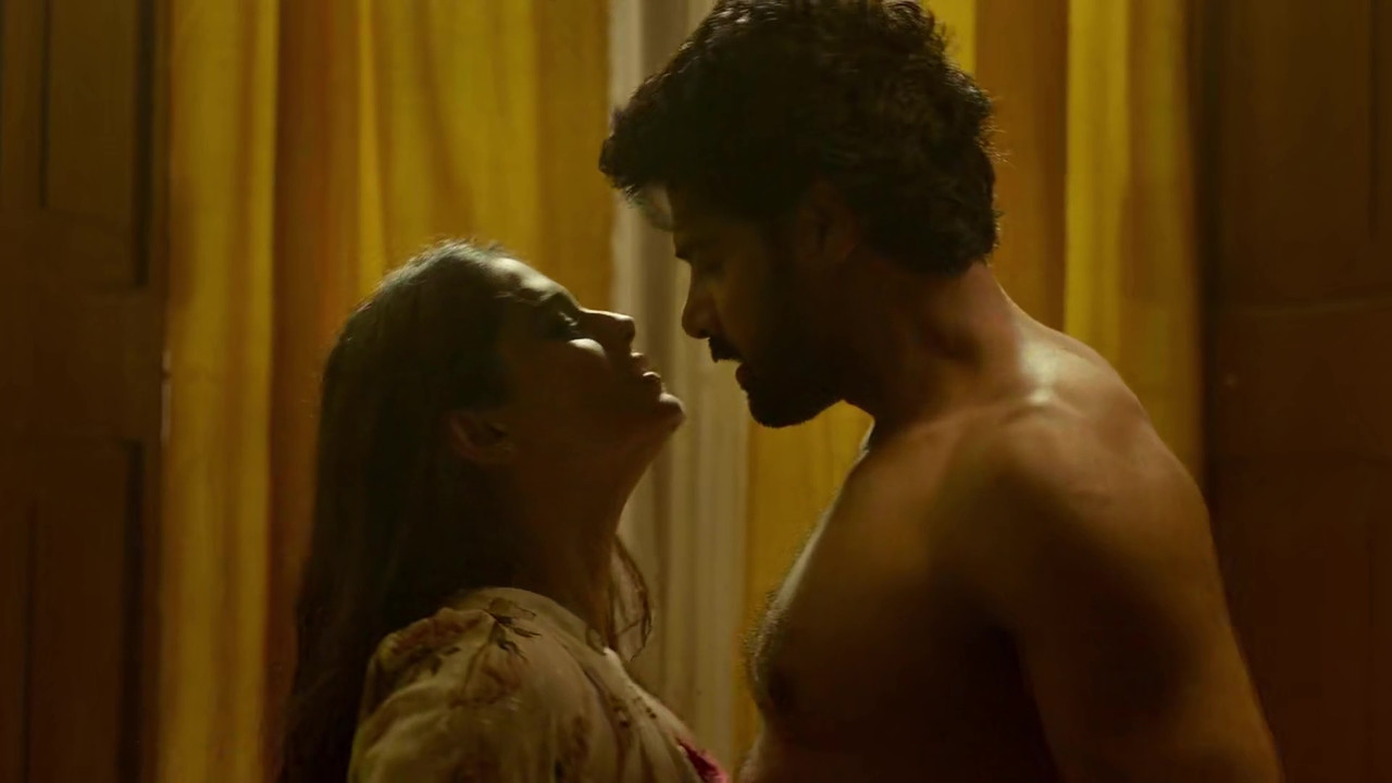 [Image: Parampara-S01-All-Episodes-Hot-Scenes-Co...-00027.jpg]