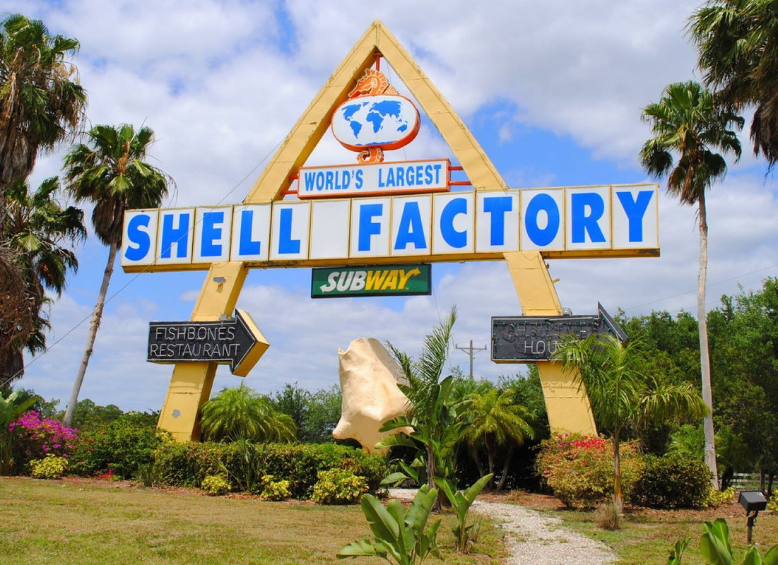 Shell Factory In Fort Myers