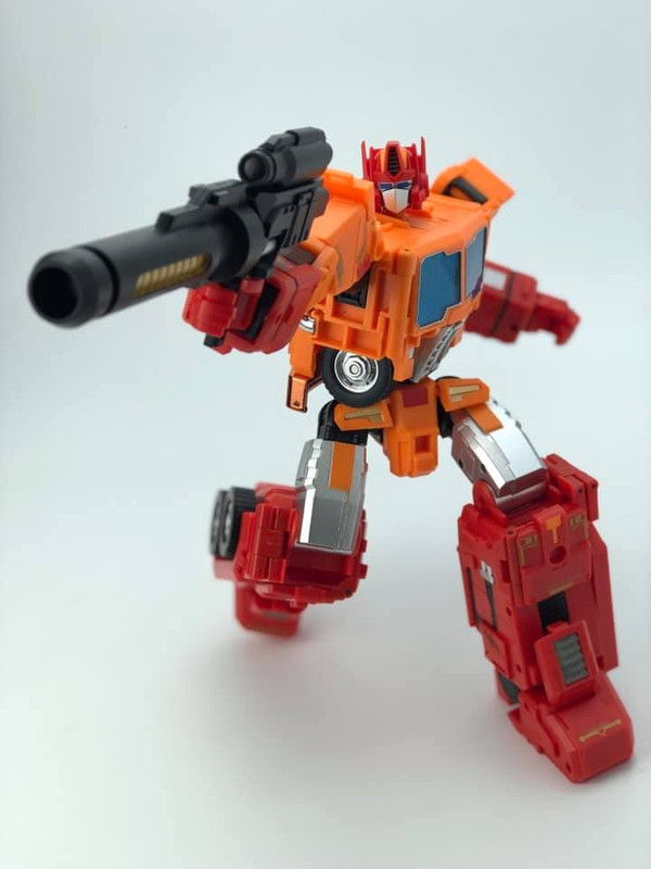 MB-06D-Orange-Power-Baser-18