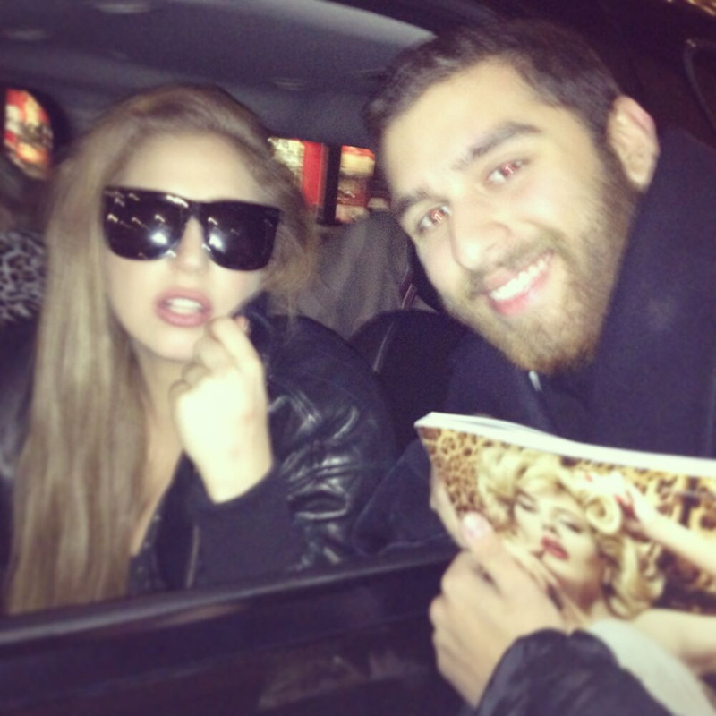 Jan-9-Gaga-with-a-fan-in-Vancouver.jpg