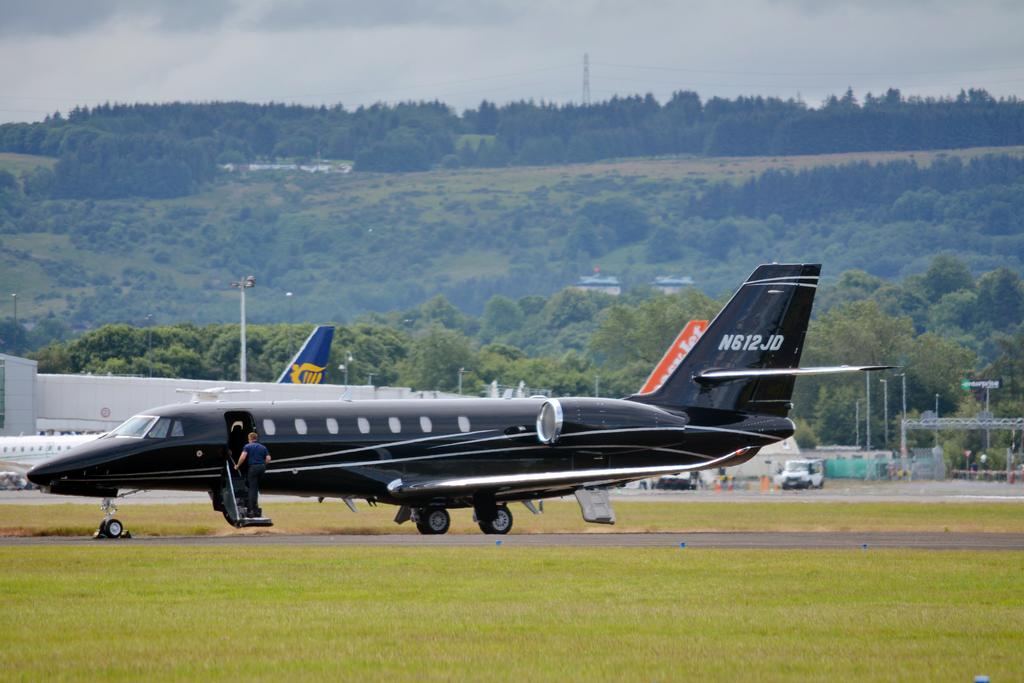 Cessna-680-Citation-N612-JD-13-July-2019-at-Glasgow-Airport.jpg