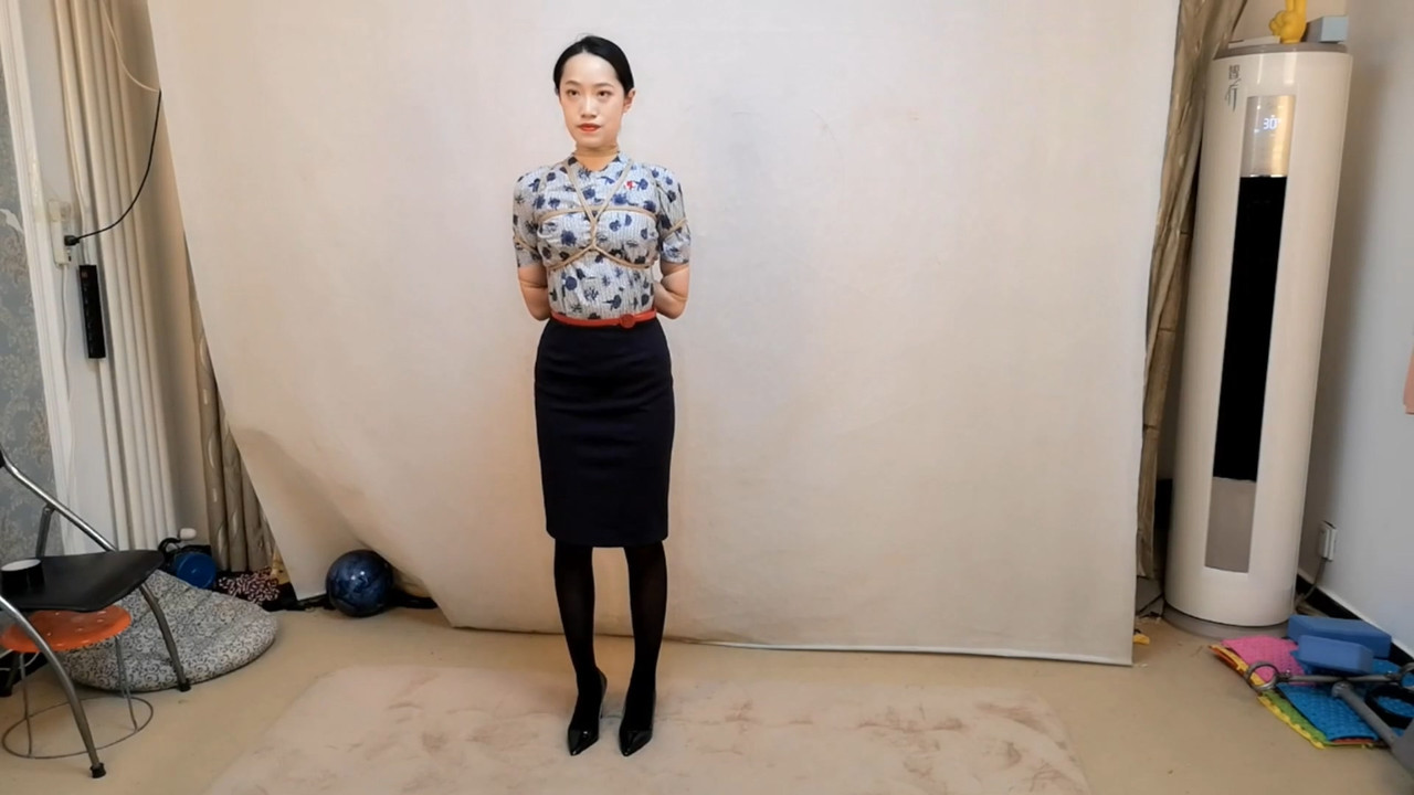 束缘阁 空乘专业的雅熙.mp4_20220211_185215.383