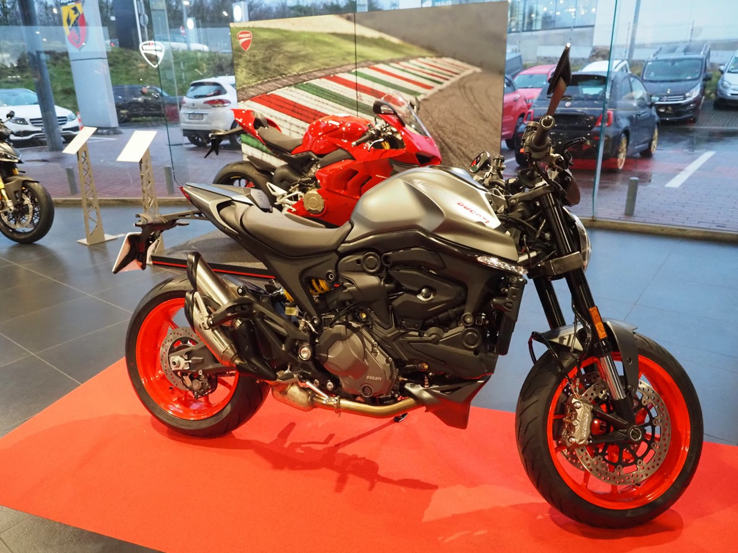 391A4345-9334-4E72-BD89-0AD5F7498FBA