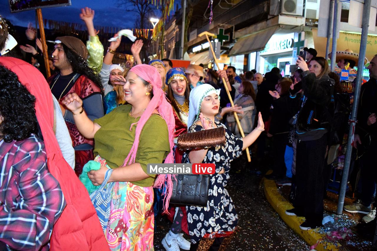 KALAMATIANO-KARNABALI-DSC-0175