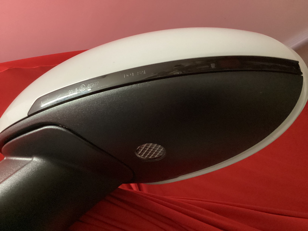 C9DEBEA9-67B8-451D-BB85-351E872ED821