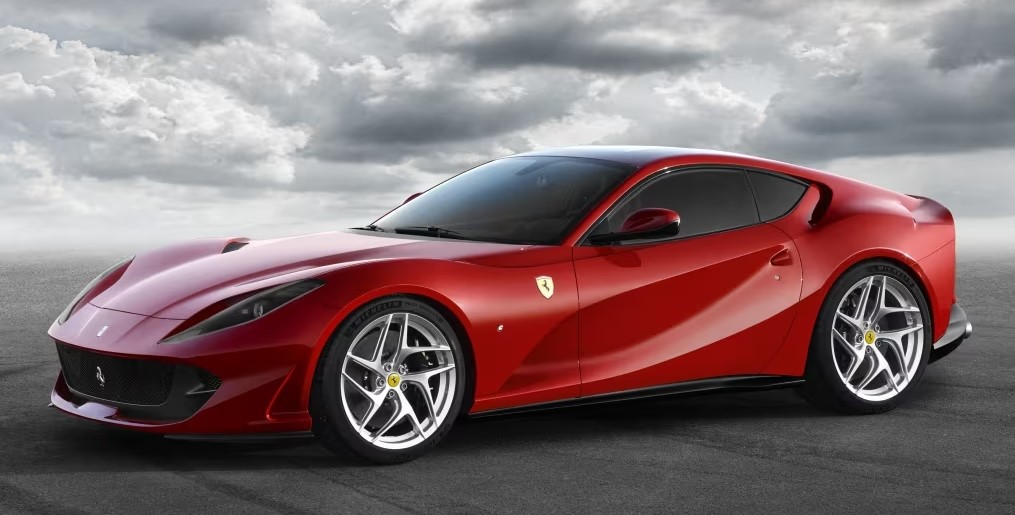 Ferrari-812 Superfast (2017-21)
