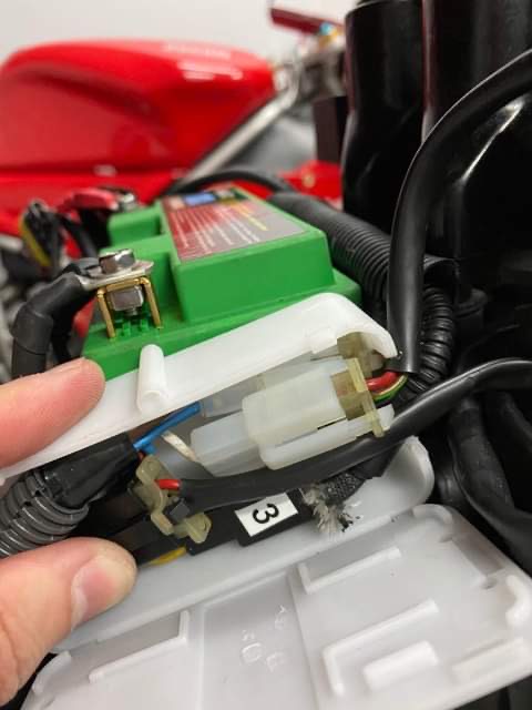 1A44F984-B054-4733-B2C9-2DA7870AF6DE