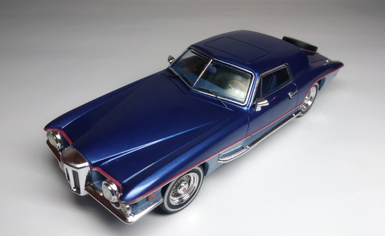 Stutz Blackhawk 1971 (9)