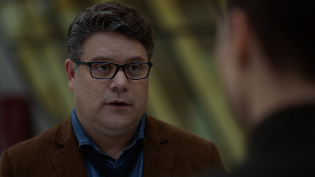 Supergirl.S05E18.The.Missing.Link.1080p.10bit.AMZN.WEB-DL.AAC5.1.HEVC-Vyndros.mkv_snapshot_23.04_[20