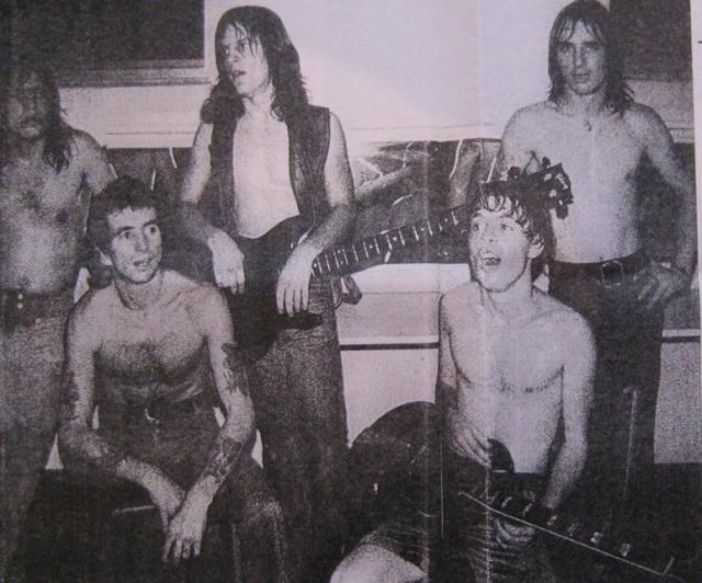 ди си из газеты