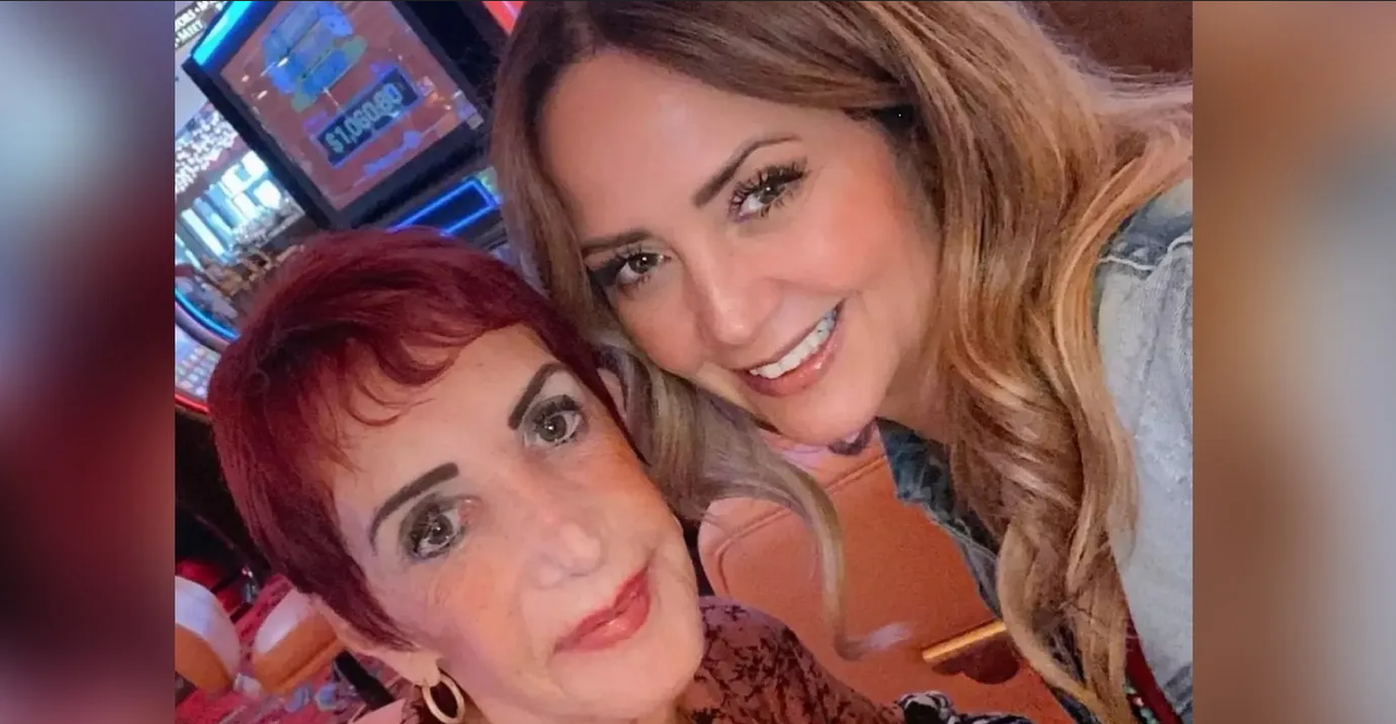 Andrea Legarreta comparte emotivo mensaje a 7 meses de la muerte de su mamá