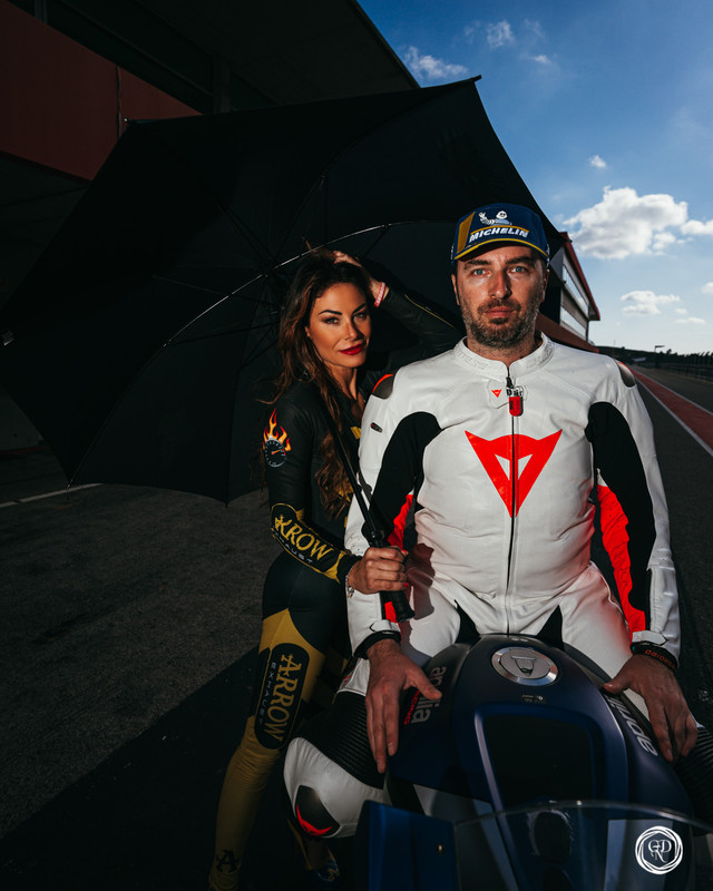 3B16CE70-4B27-4E13-95D8-BCAF0068BF38