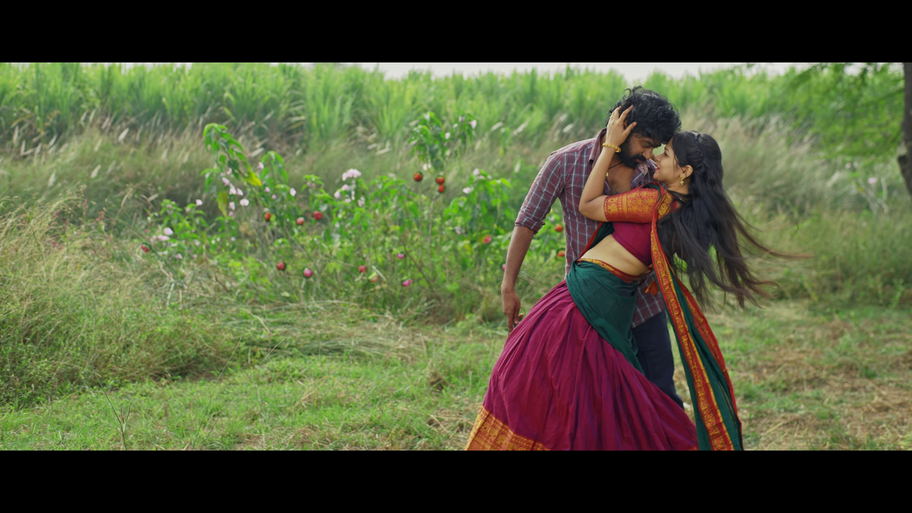 [Image: vlcsnap-2025-10-03-22h00m04s042.png]