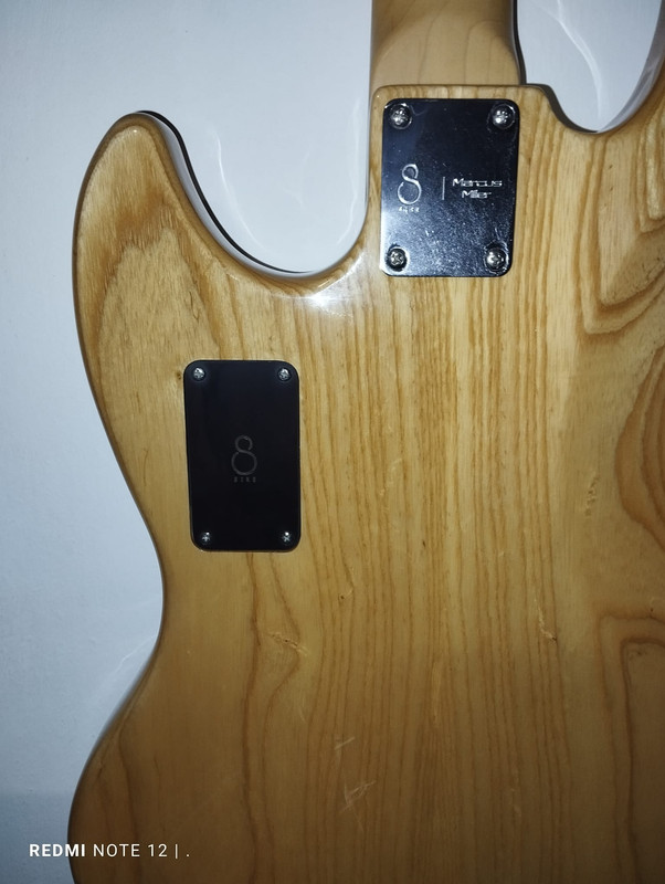 b3