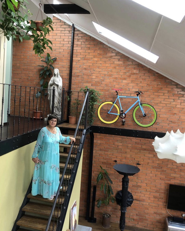 4230CAF2-1D54-4768-BC5A-7C51876ED854