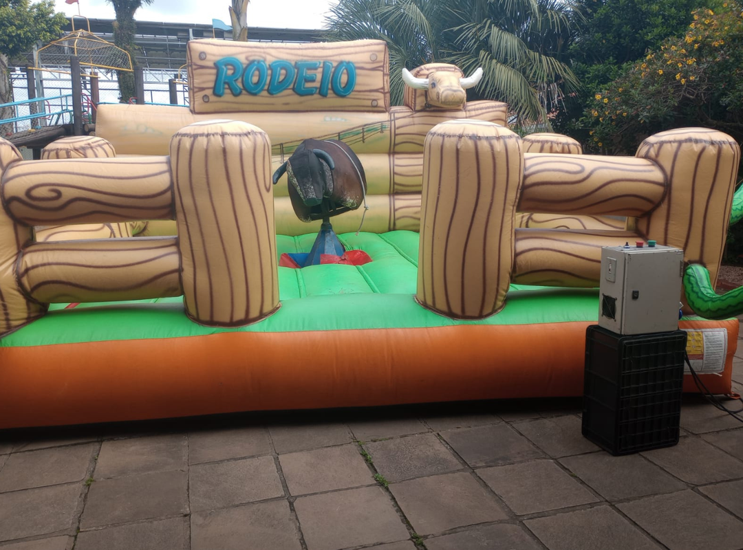 Touro Mecânico Rodeio