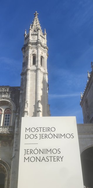 Escapada a Lisboa - Blogs de Portugal - Museo Jerónimos, Descubridores, Torre de Belem, iglesias y atardecederes (3)