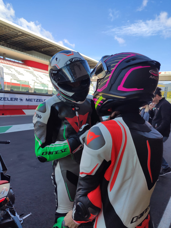 39BF4D73-101D-481B-93DE-B20AE96A484E